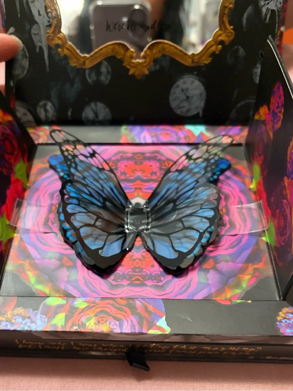 Urban Decay Alice Through the Looking Glass Glass Eye Shadow Palette